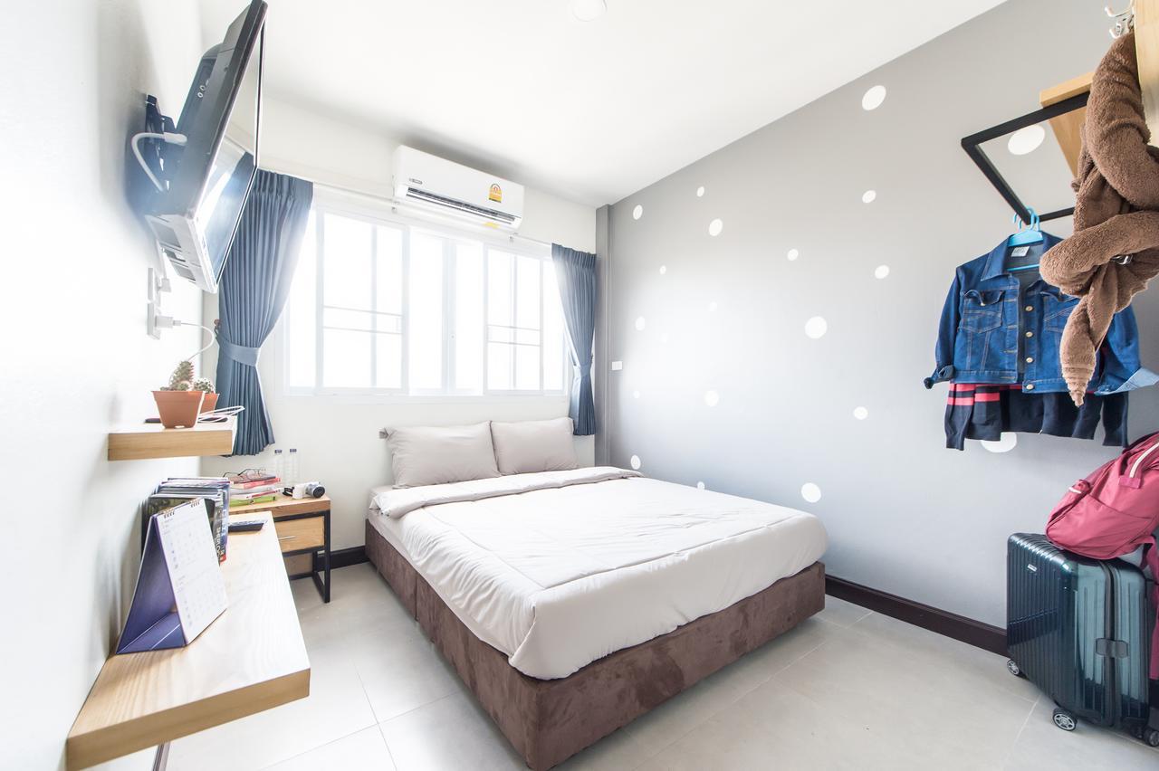 Full Stop. Hostel Chiang Mai Zewnętrze zdjęcie