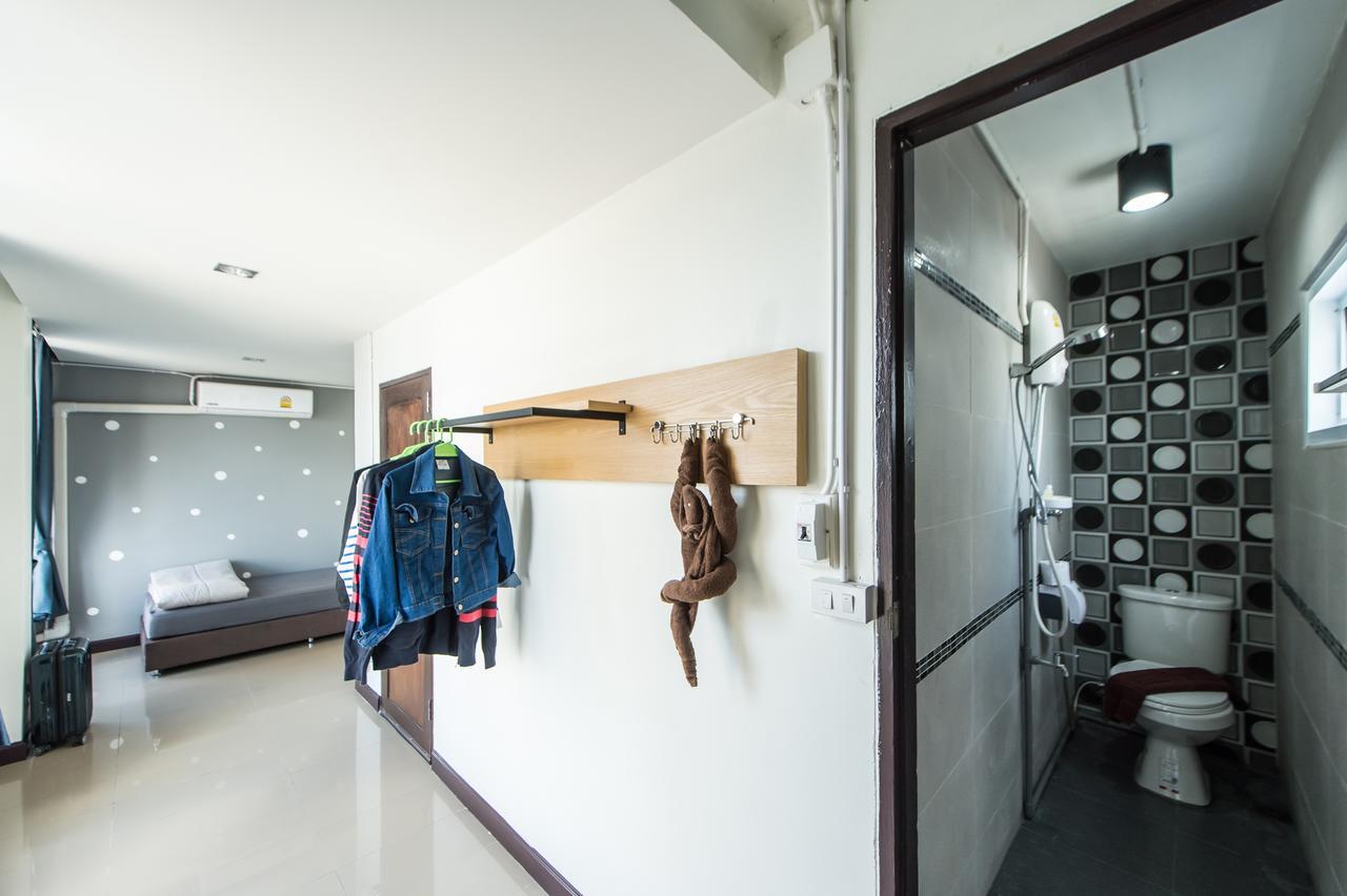 Full Stop. Hostel Chiang Mai Zewnętrze zdjęcie